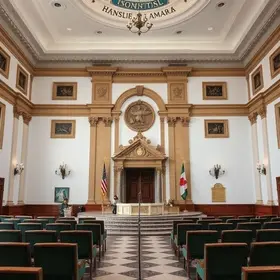 Câmara Municipal homenageia a CDL Recife