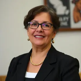 Pastora Lilian Santos é cidadã recifense