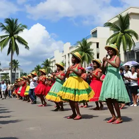 Câmara do Recife celebra blocos líricos da cidade