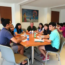 Prefeitura promove encontro com intercambistas