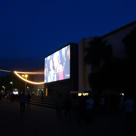 festival noturno
